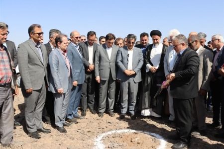 کلنگ‌ احداث نیروگاه خورشیدی ۲۵ مگاواتی در شهریار