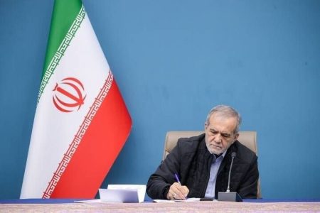 پزشکیان: دستور جمع‌کردن شرکت‌های  پیمانکاری را صادر کردم