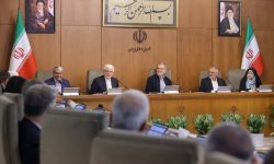 ارتش تک نفره پزشکیان؛ چرا کارگزاران از سیاست‌ های دولت دفاع نمی‌کند؟